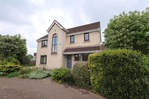 Bromley Heath Road, Downend, Bristol BS16