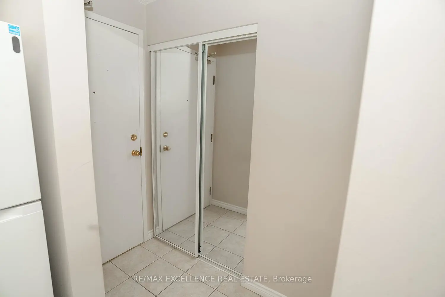 Additional image 19 of 30 Hugo Crescent 307