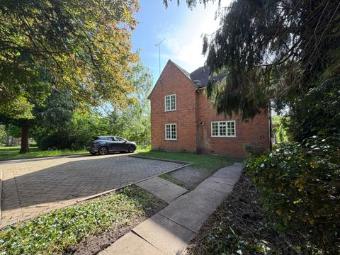 Oak Tree Lane, Bournville, Birmingham, West Midlands B30