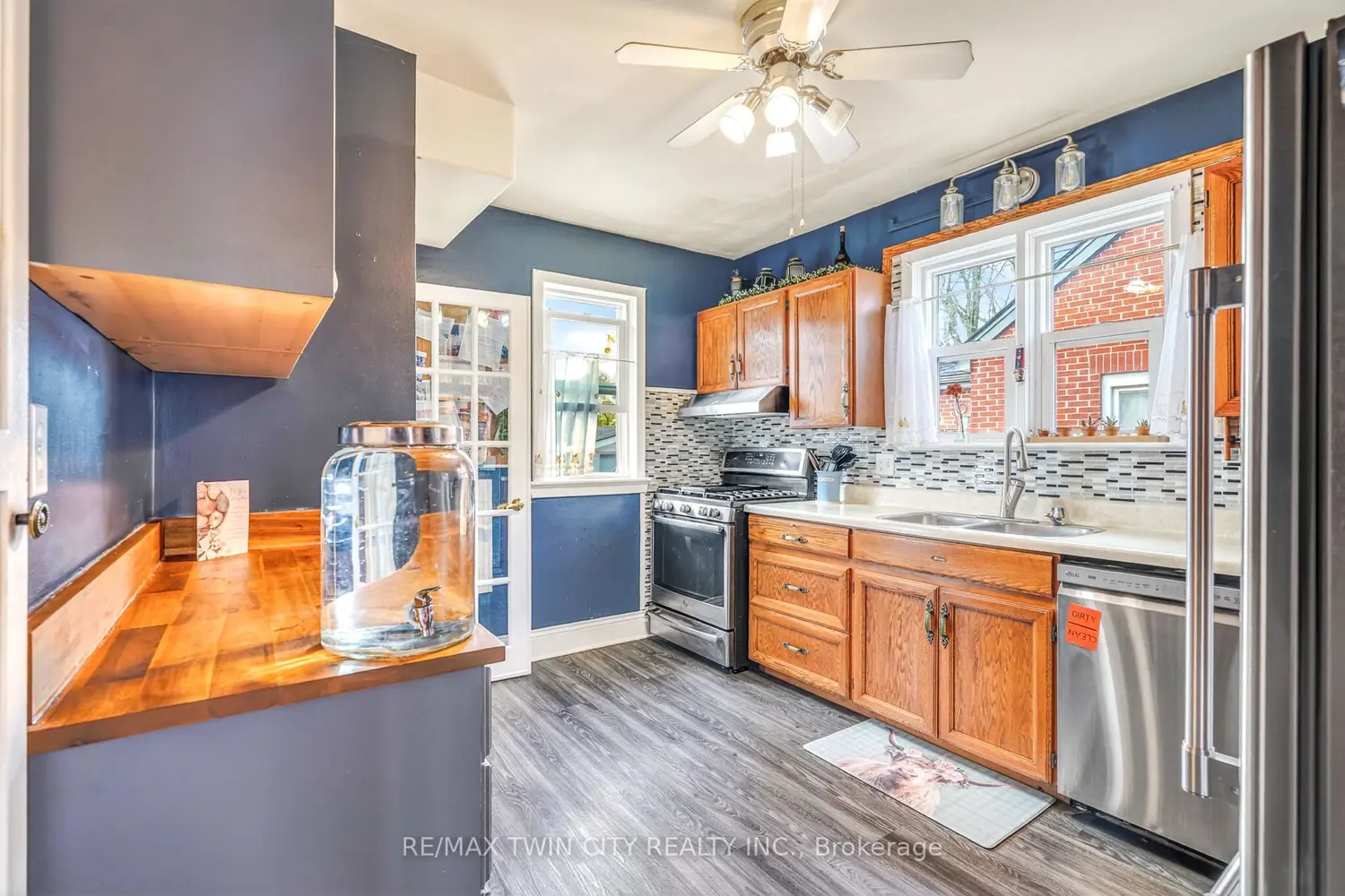 32 Fulton Street photo 5