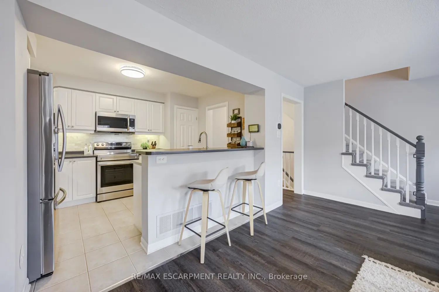 Additional image 8 of 766 Challinor Terrace