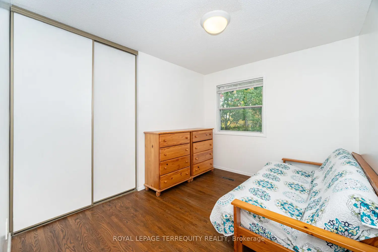 Additional image 9 of 4085 Wheelwright Crescent