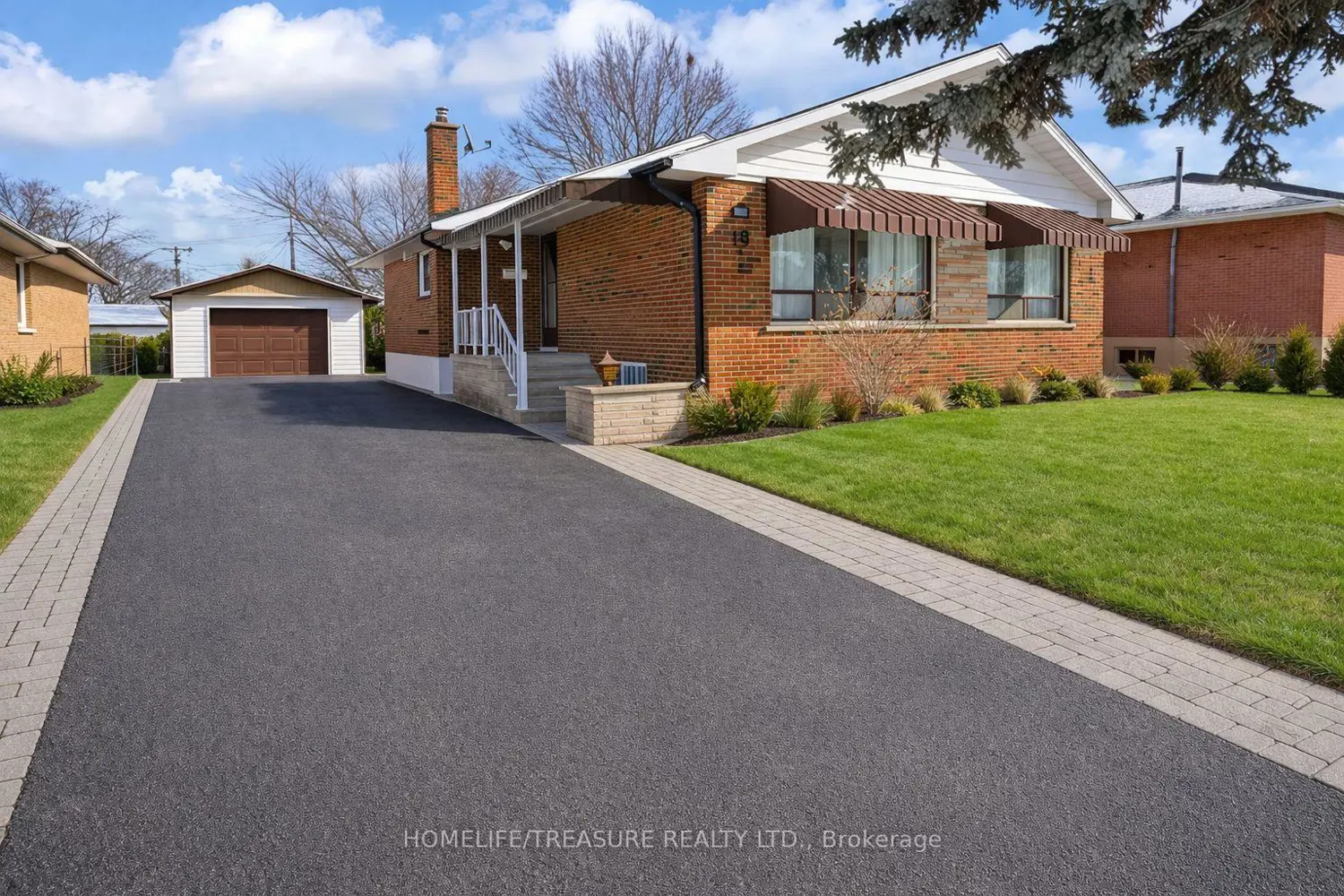 19 Brampton Road