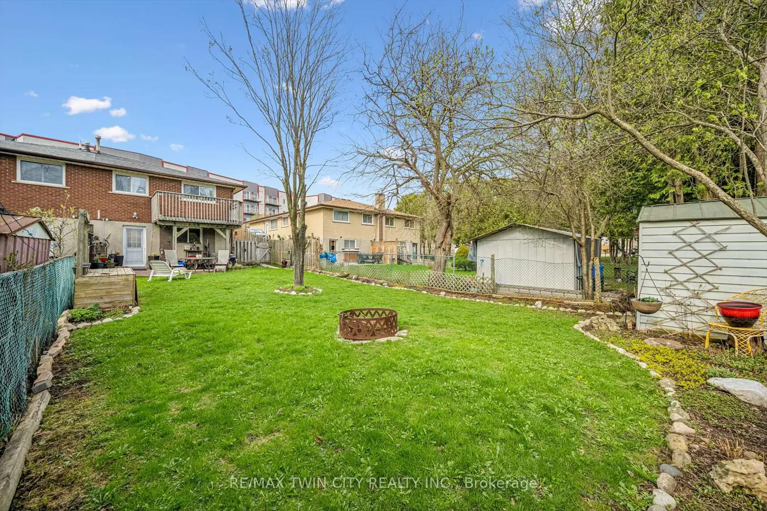 Additional image 19 of 27 Vicmount Drive