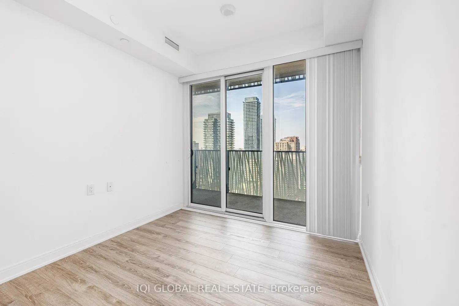 Additional image 5 of 42 Charles Street 2304