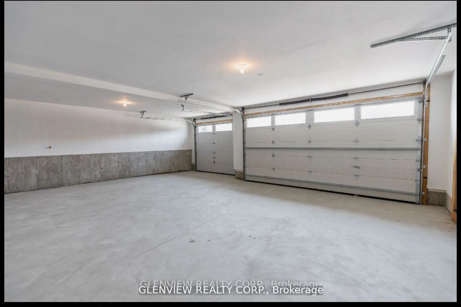 Additional image 3 of 3033 Sierra Drive