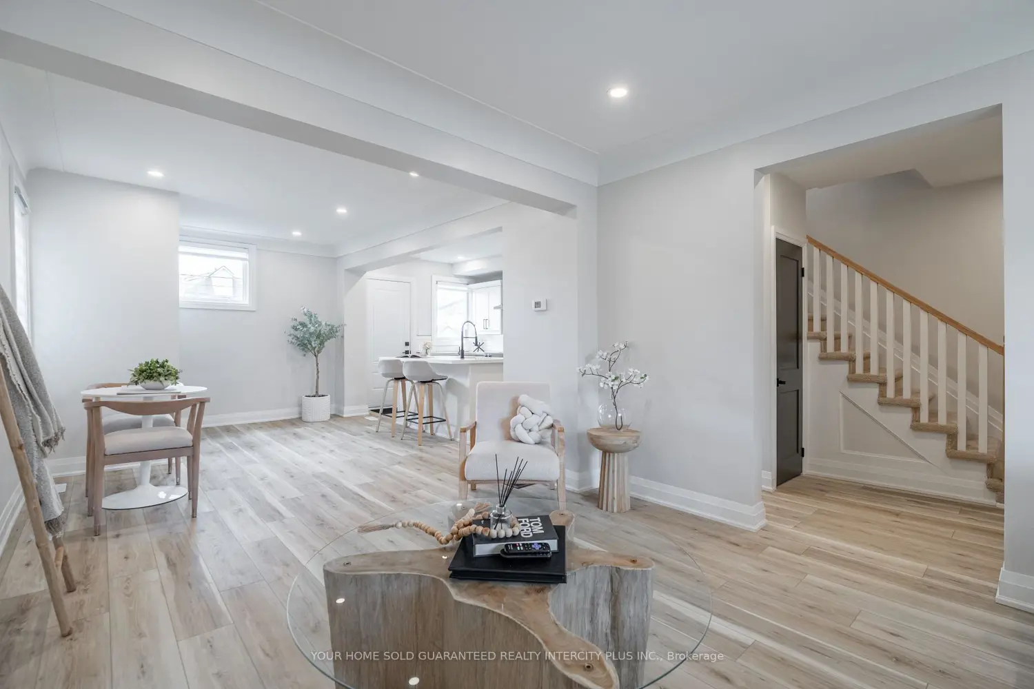 Additional image 2 of 235 Balmoral Avenue