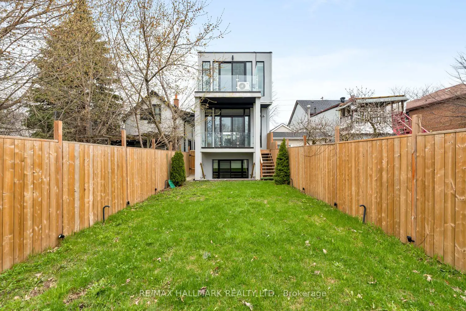 Additional image 16 of 167 Sammon Avenue