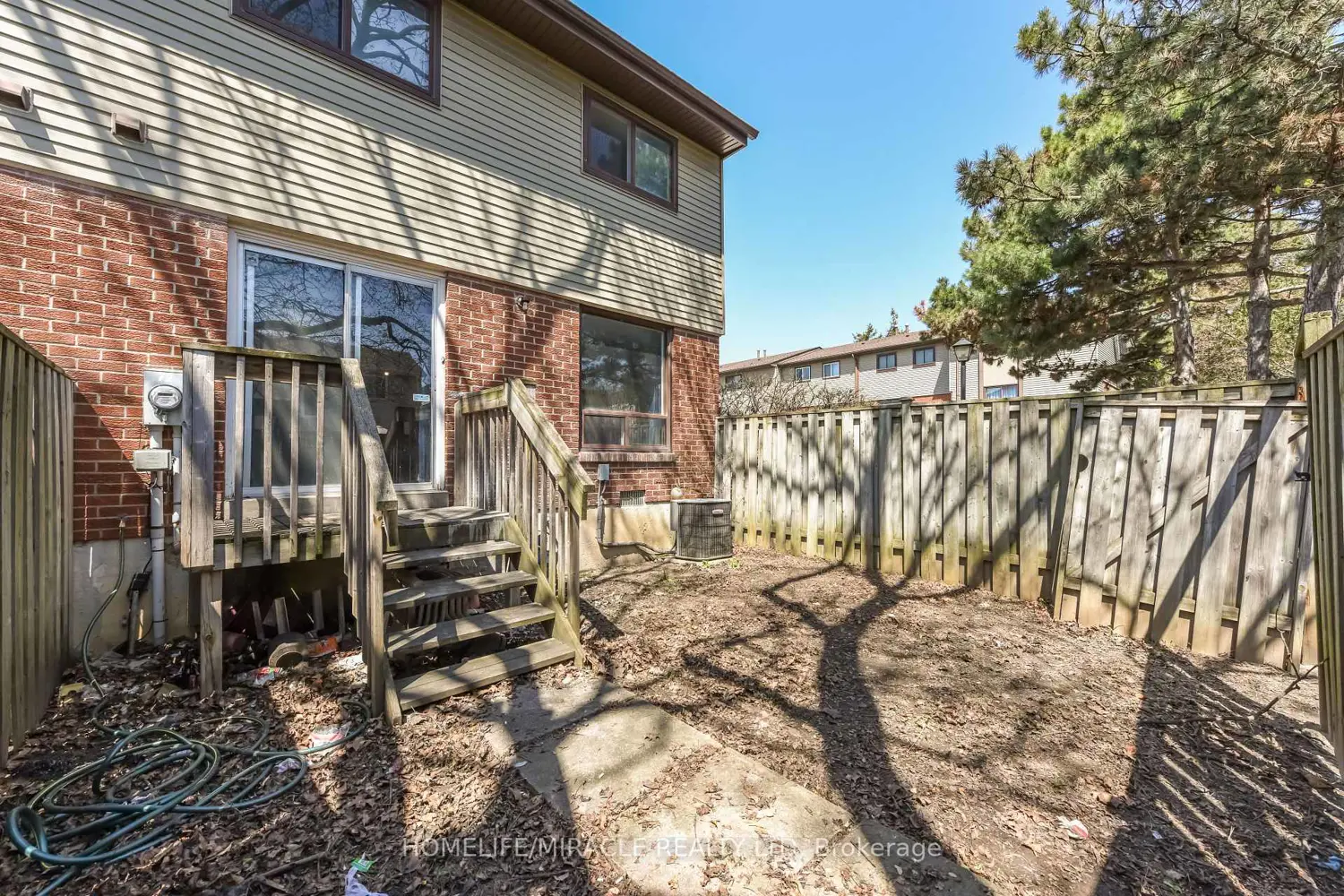 Additional image 7 of 72 Carleton Place 72