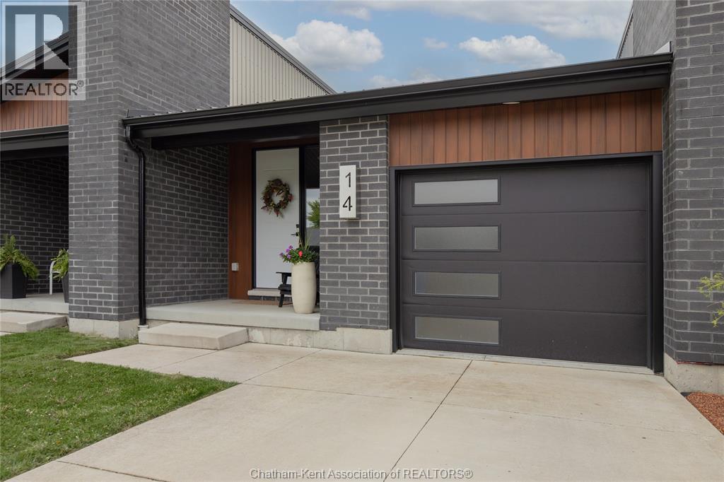 14 Clara Crescent, Chatham, ON, N7M0R8