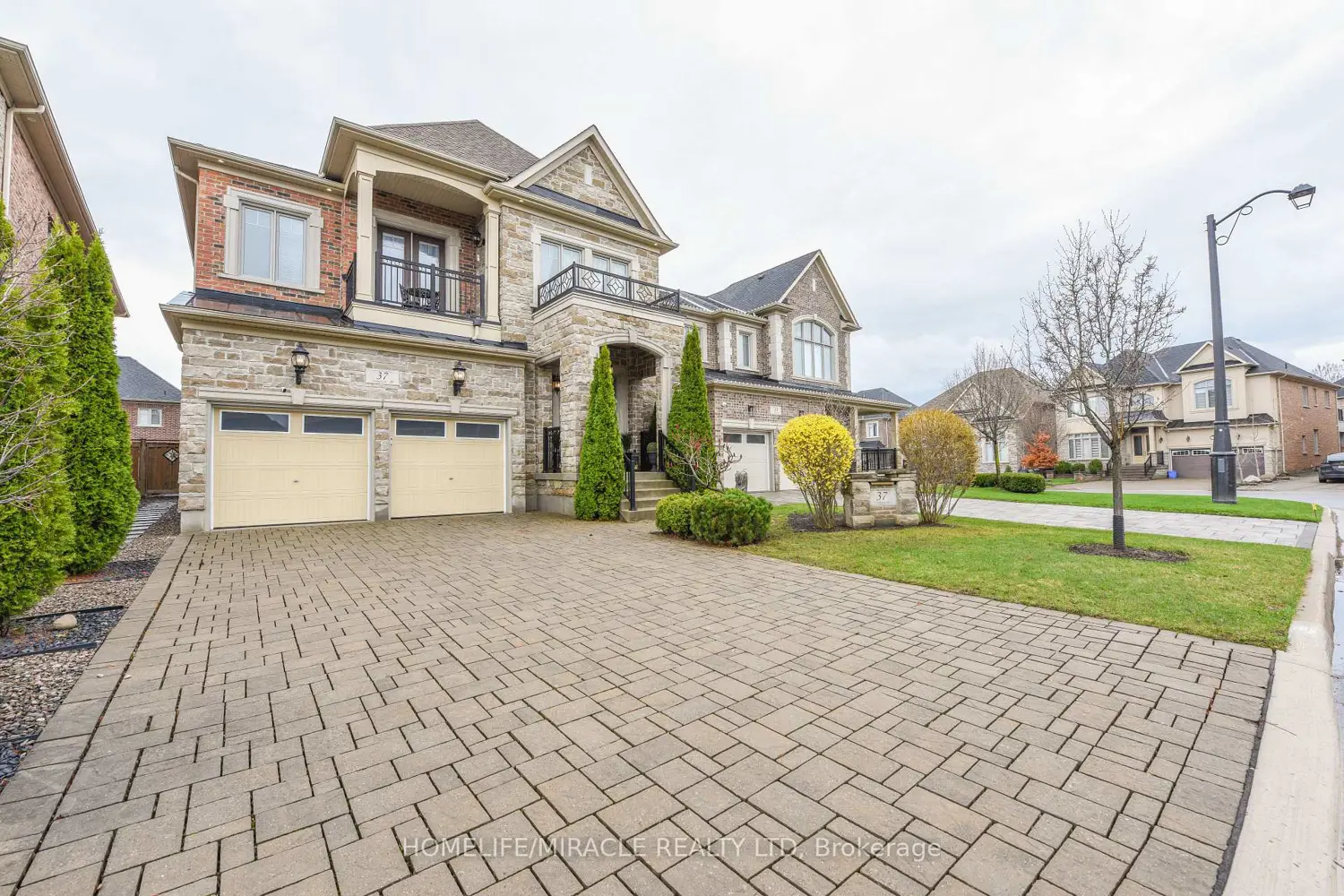 37 Venkata Drive