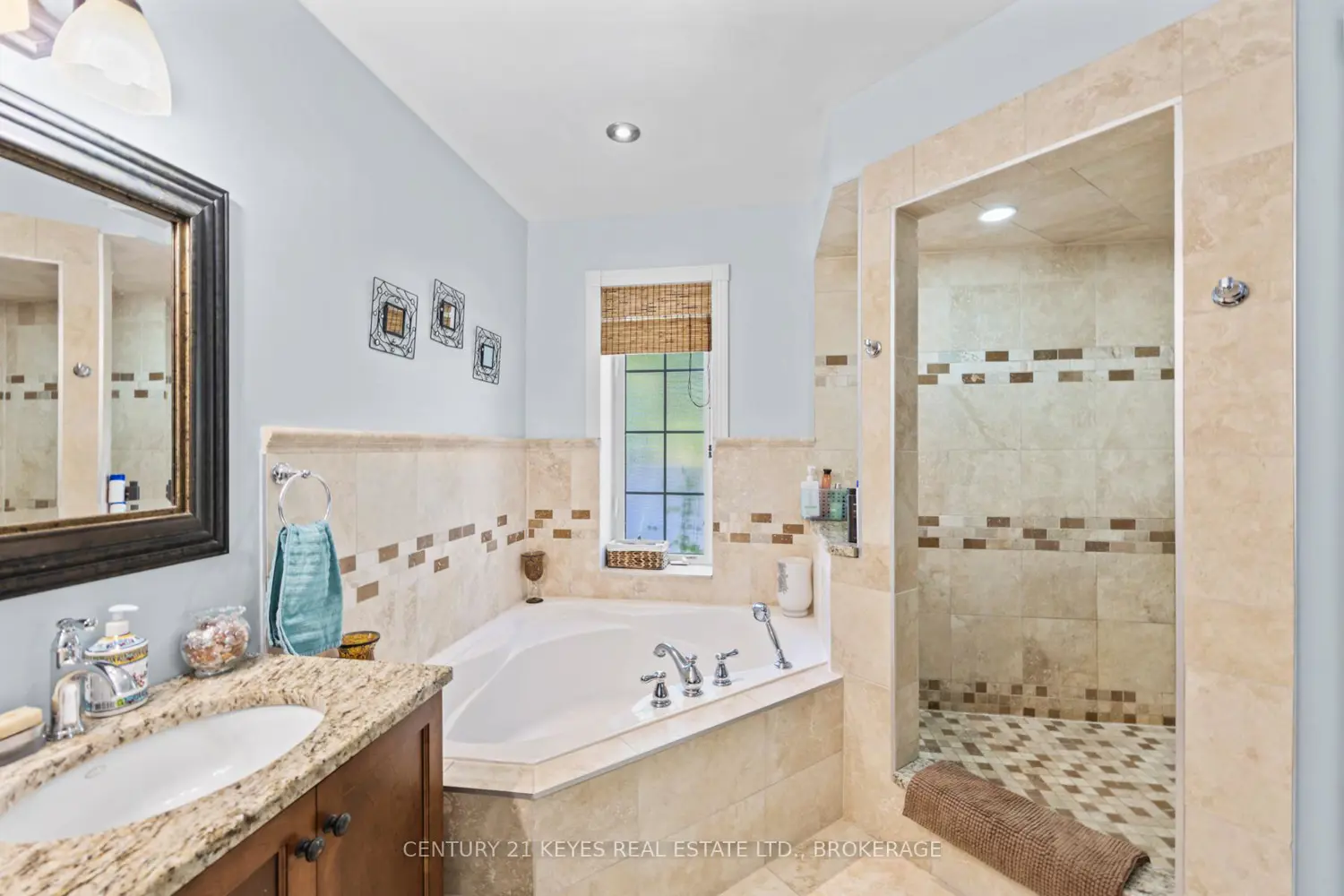 Additional image 13 of 211 Fitzsimmons Road