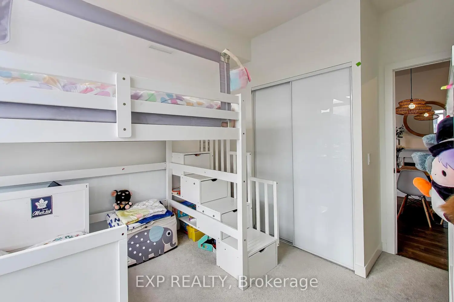 Additional image 15 of 10 Wilby Crescent 1106