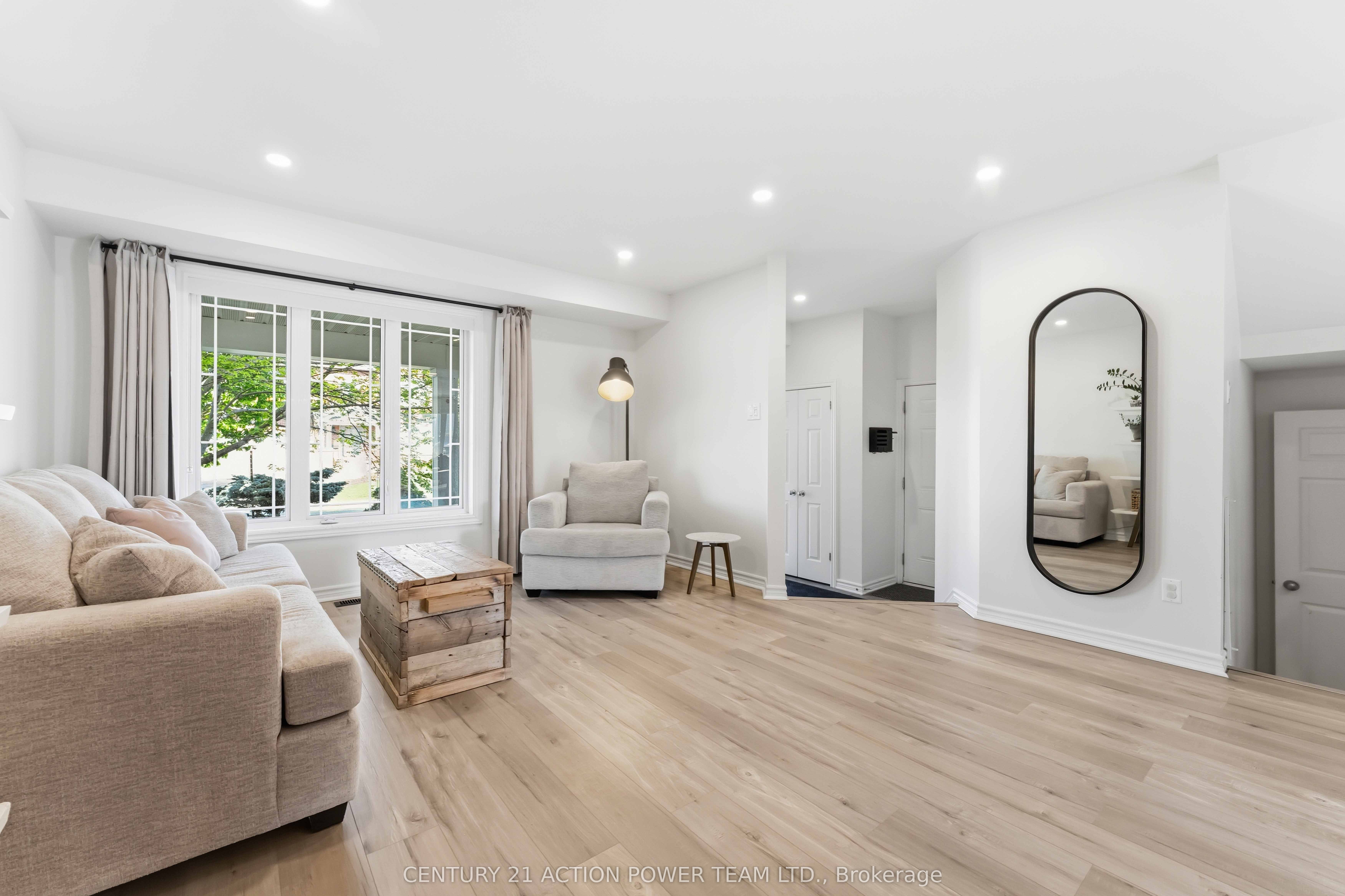 Additional image 5 of 305 Sarabella Street, Ottawa, ON, K4A 0A3