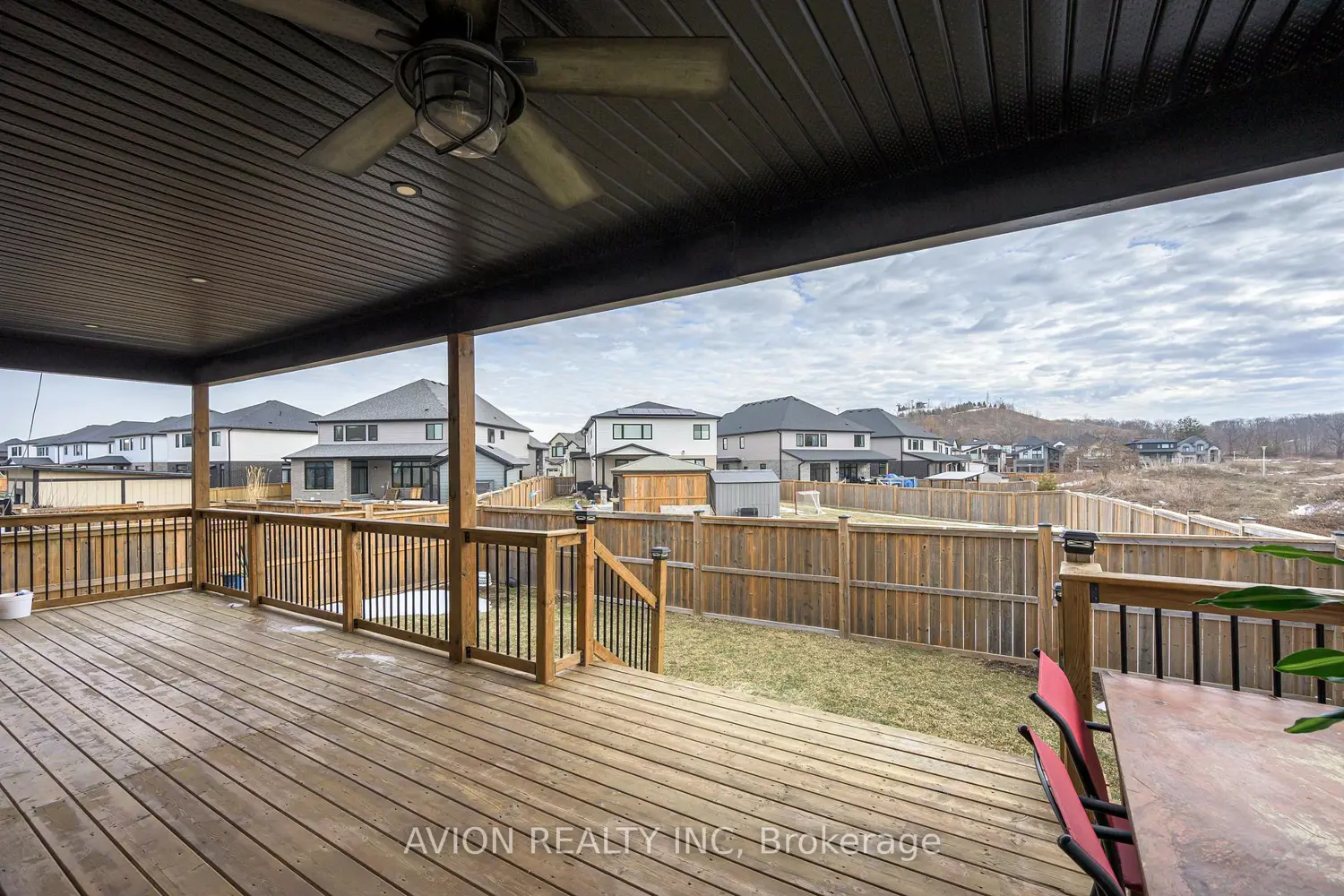 Additional image 18 of 1796 Brayford Avenue