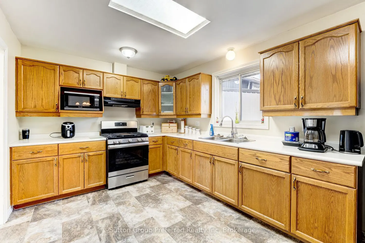 Additional image 11 of 65 Hincks Street