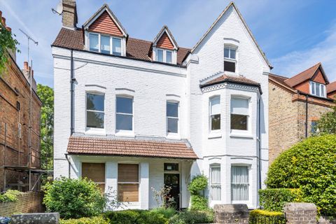 Grange Park, Ealing W5