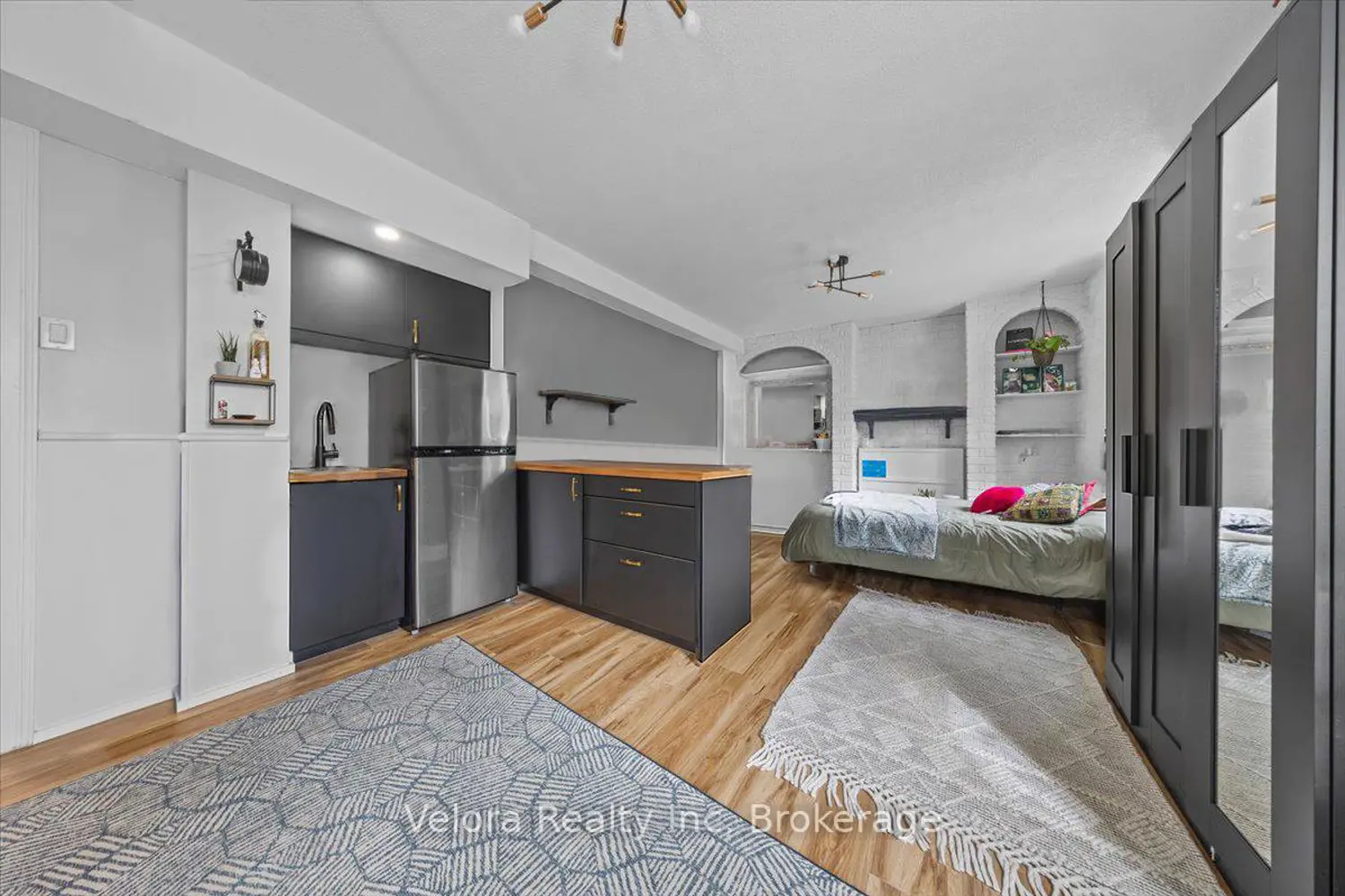 Additional image 9 of 301 Zephyr Avenue