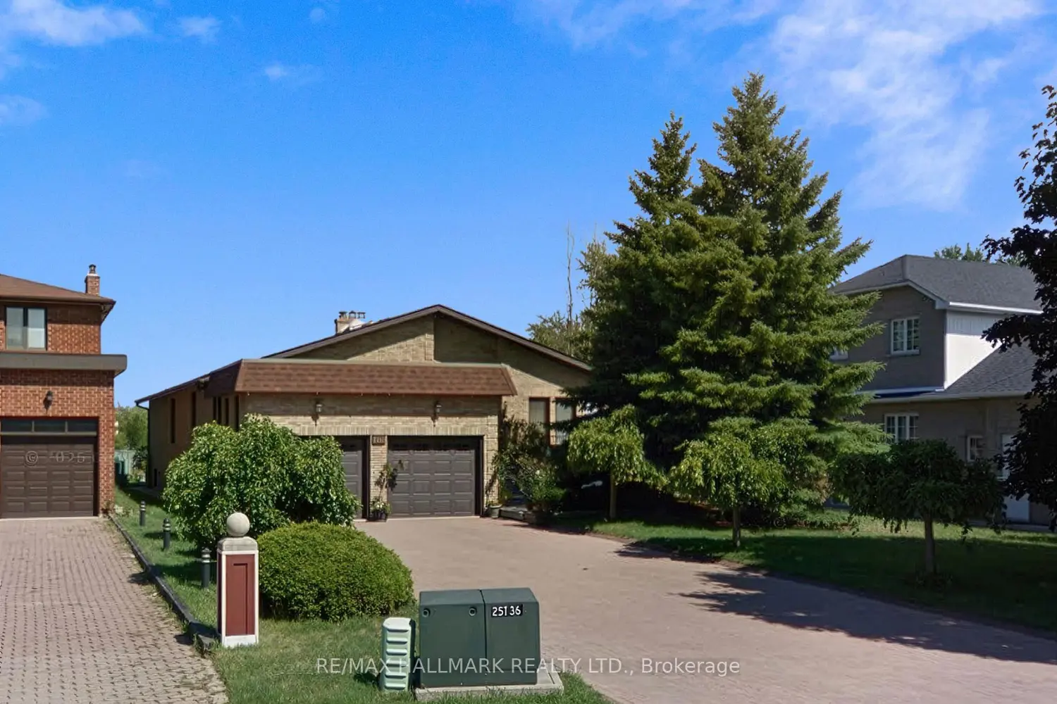 101 Leyburn Avenue