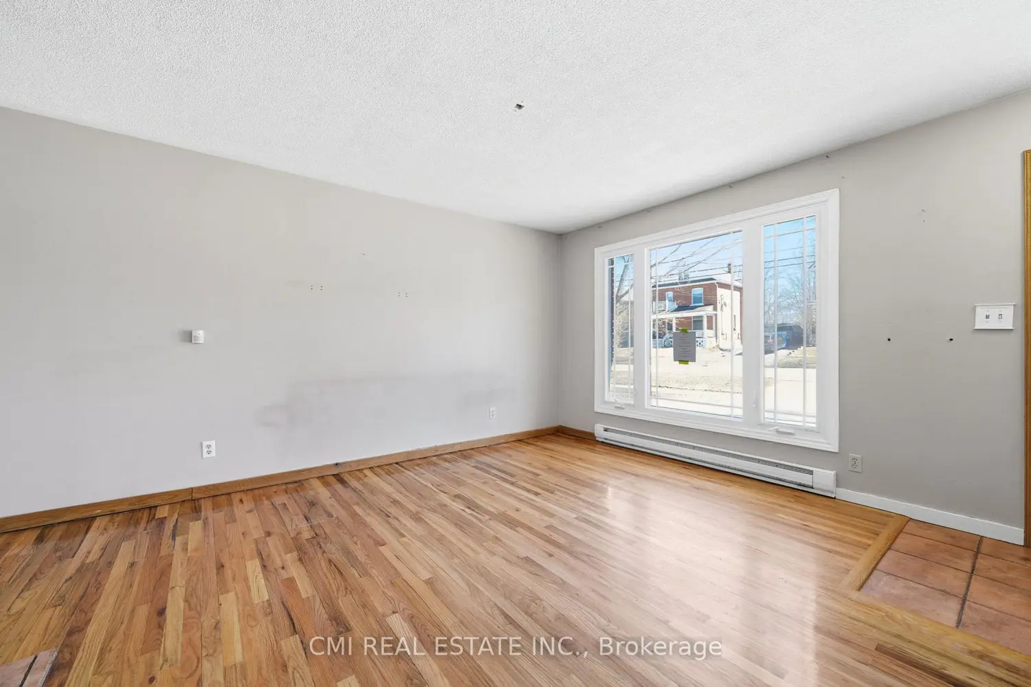 Additional image 11 of 268 Mississaga Street