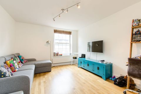 Gosling Way, Brixton, London SW9
