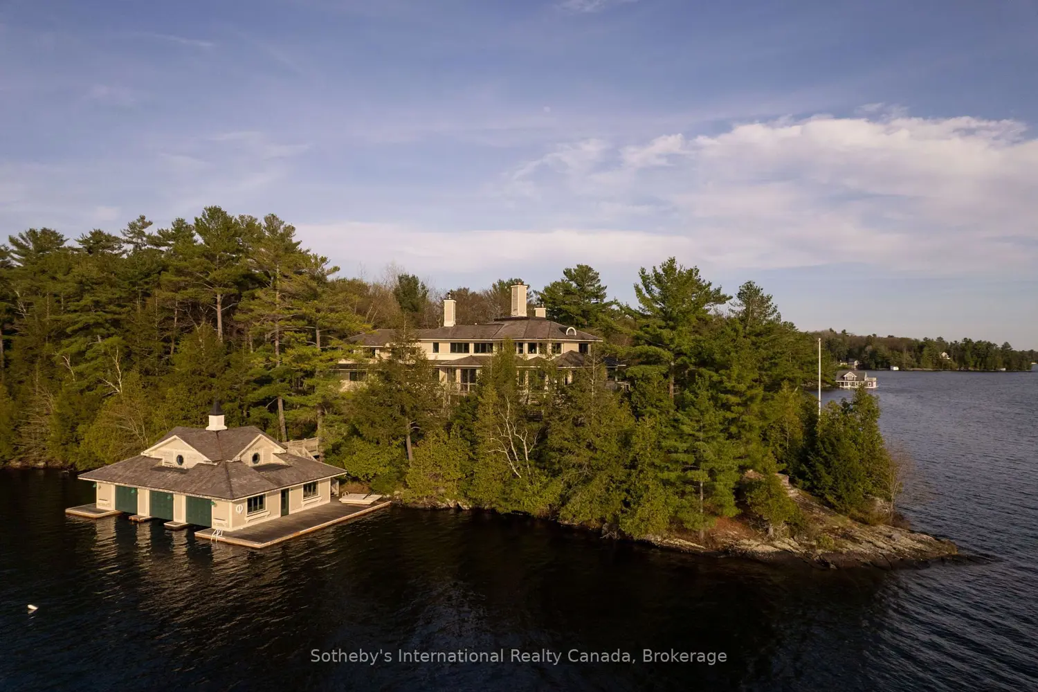 1250 Waldmere Road Point Cottage photo 3
