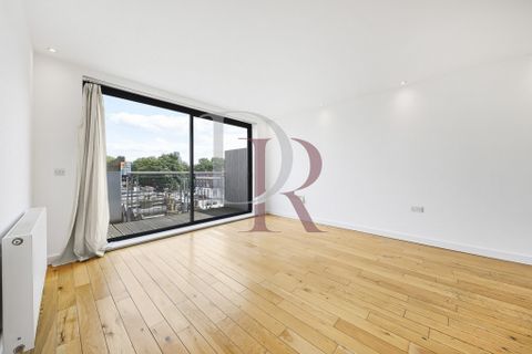 Hill House Apartments, Pentonville Road, Angel N1