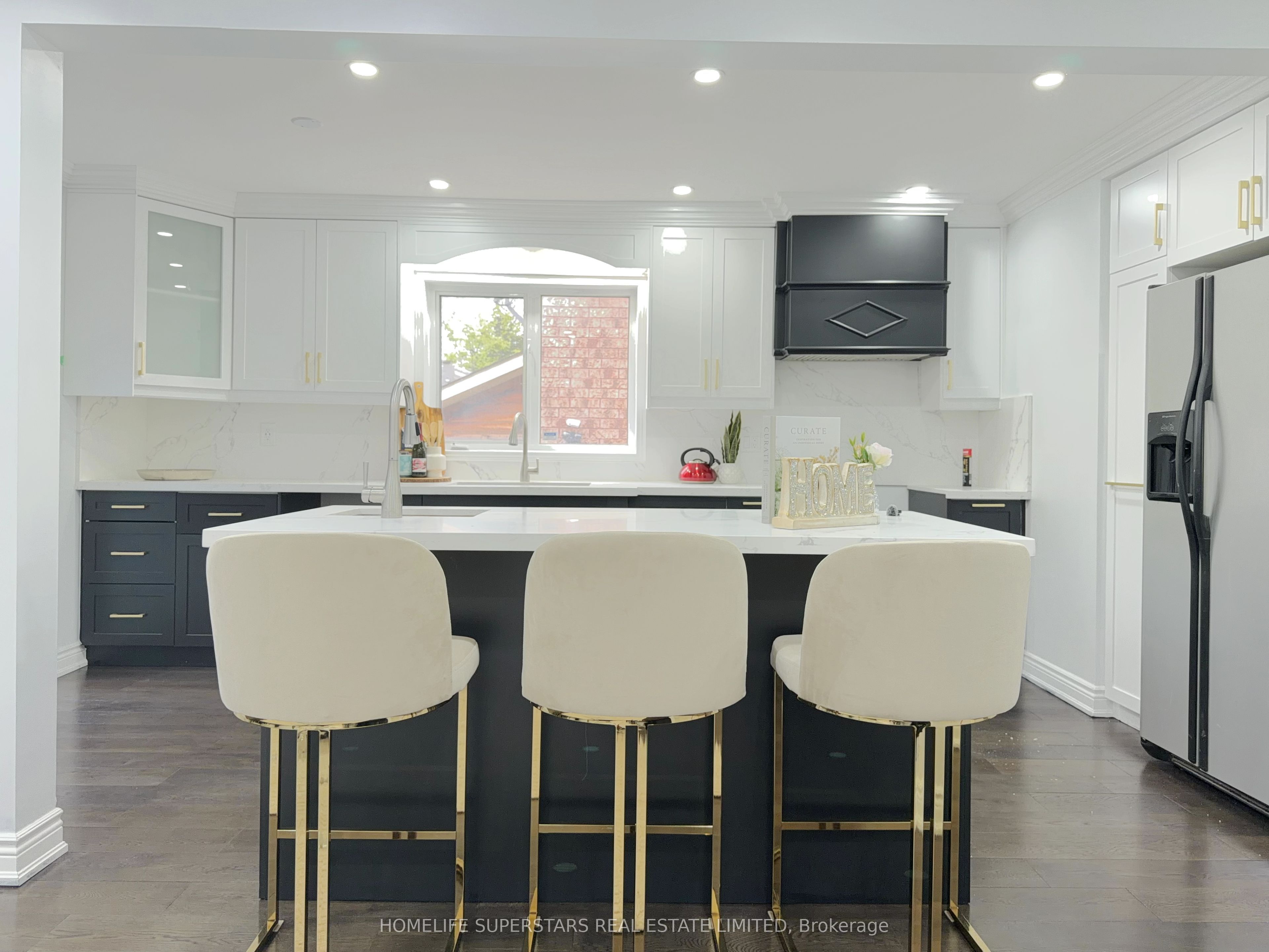 Additional image 6 of Commmission--251 Queenslea Avenue, Toronto, ON, M9N 3X4