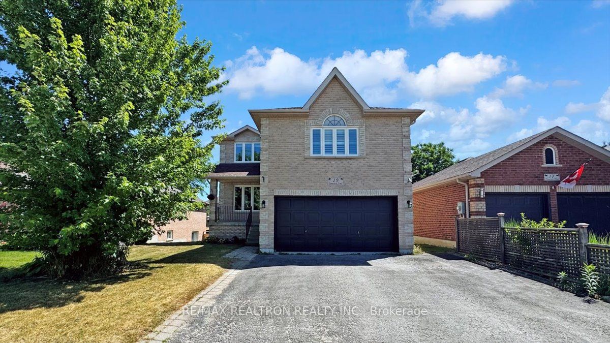 19 Tamarack Trail, Barrie, ON, L4N 9S1