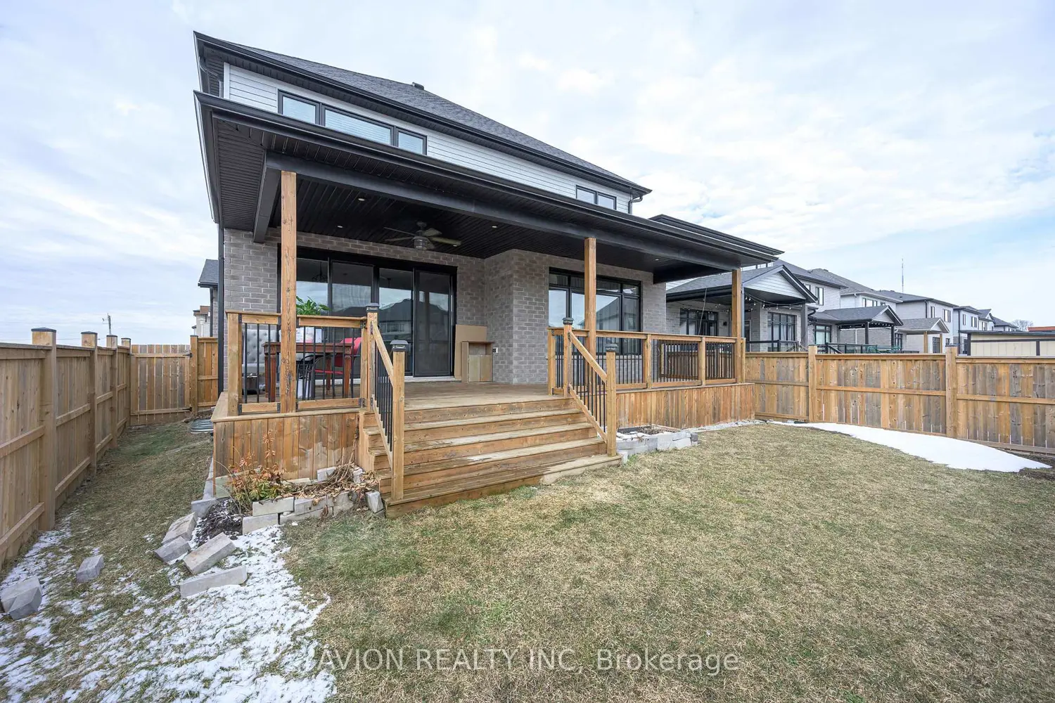 Additional image 19 of 1796 Brayford Avenue