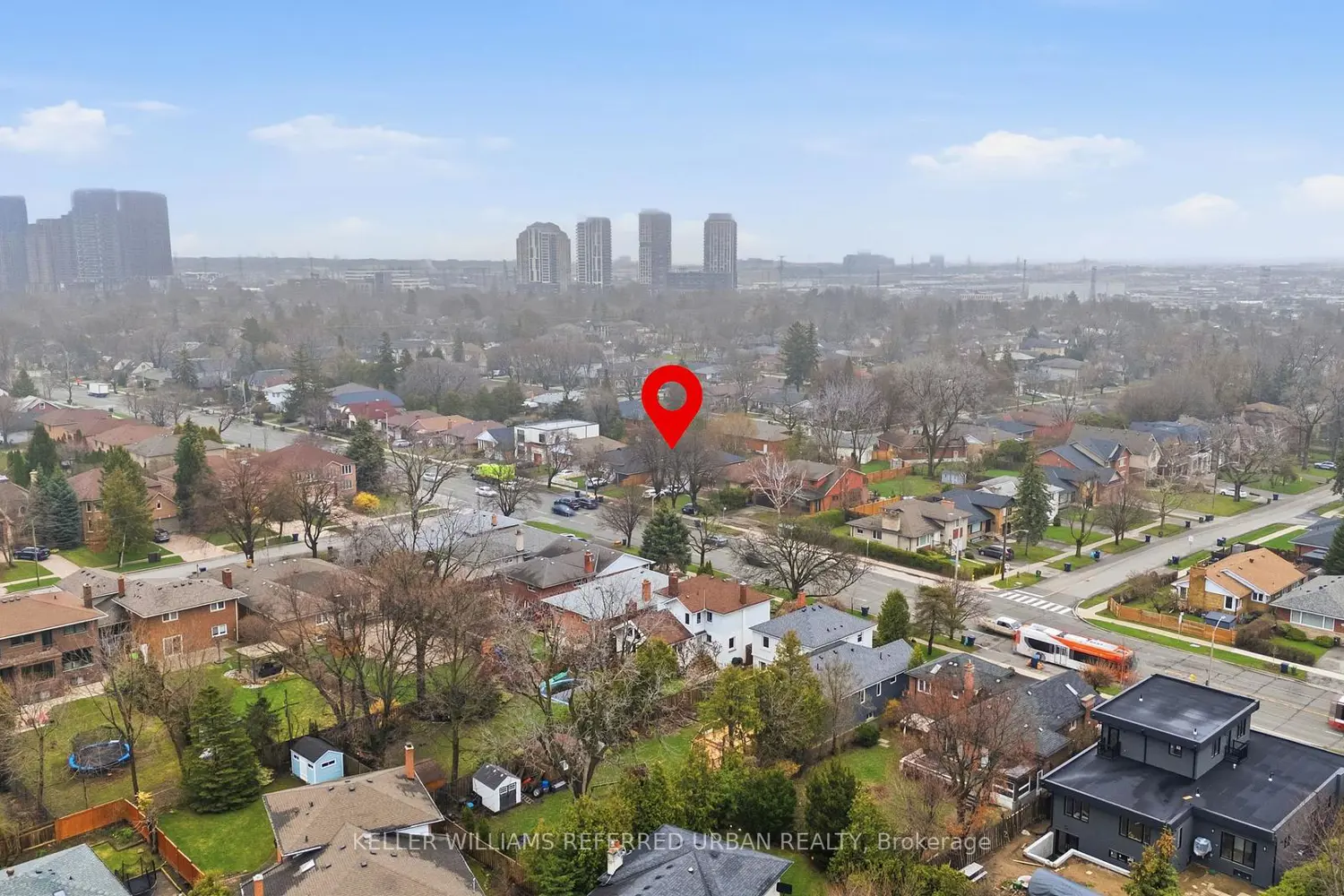 Additional image 18 of 3987 Bloor Street