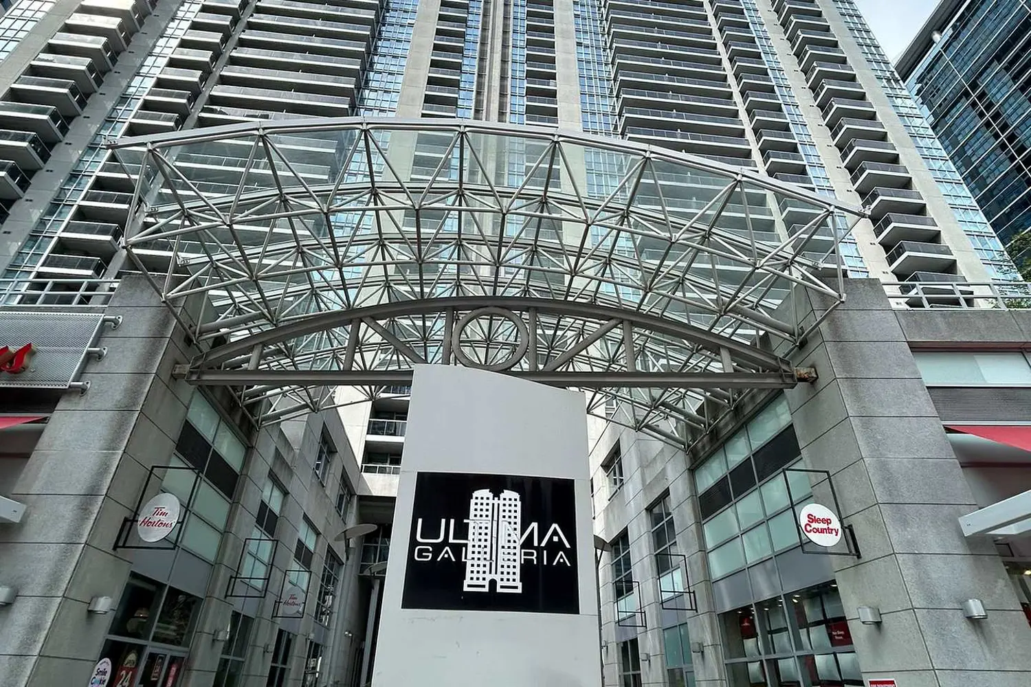 4968 Yonge Street 2801
