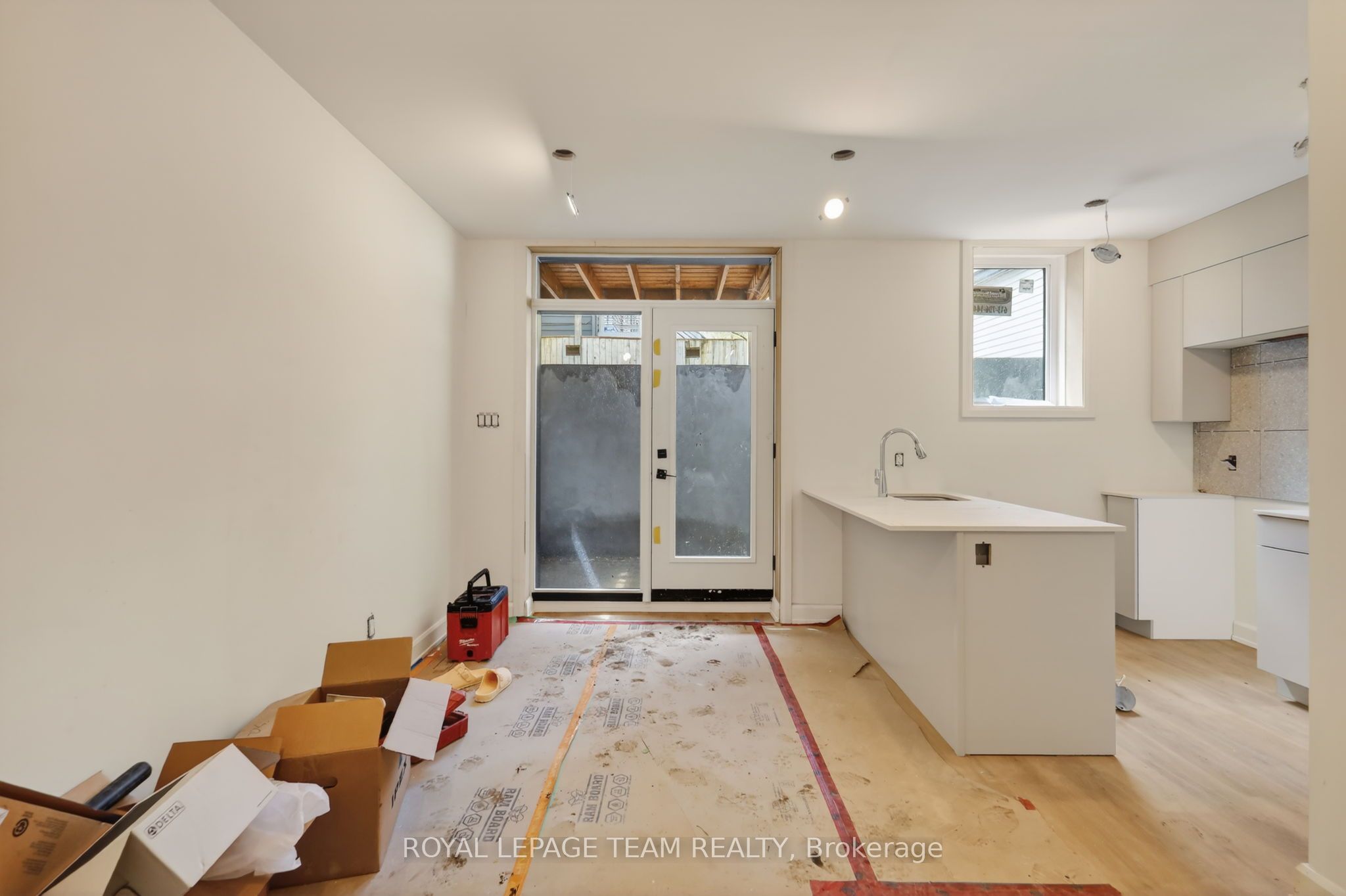 Additional image 4 of B-608 Tweedsmuir Avenue, Ottawa, ON, K1Z 5P3