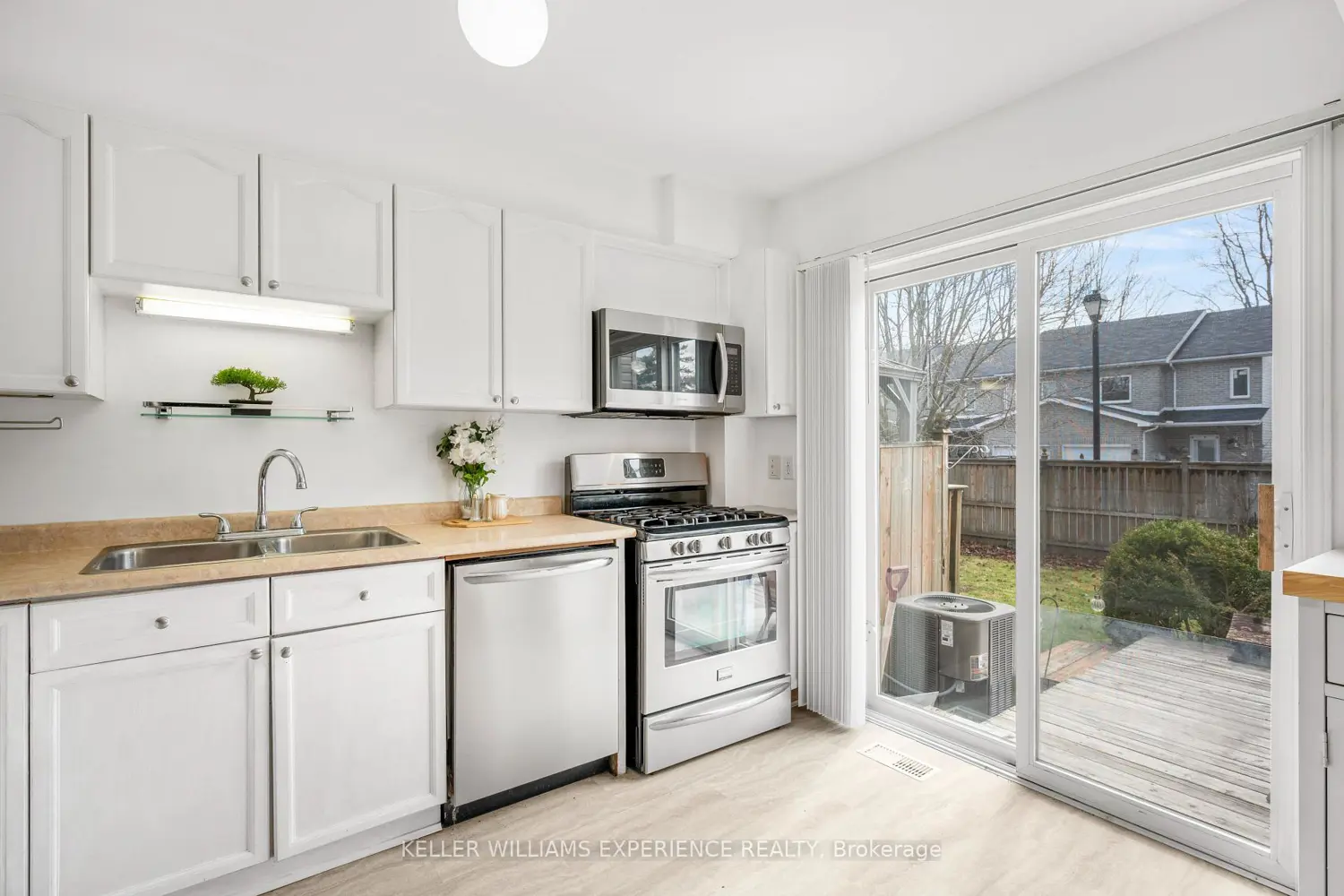 Additional image 8 of 371 Millard Street