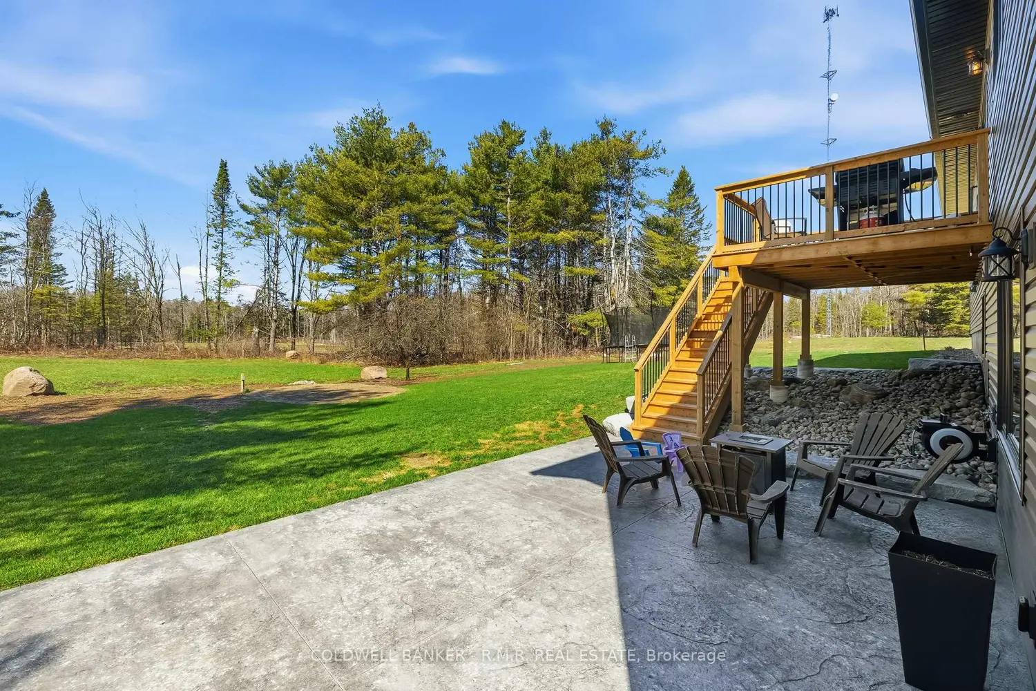 289 Tully's Road photo 5