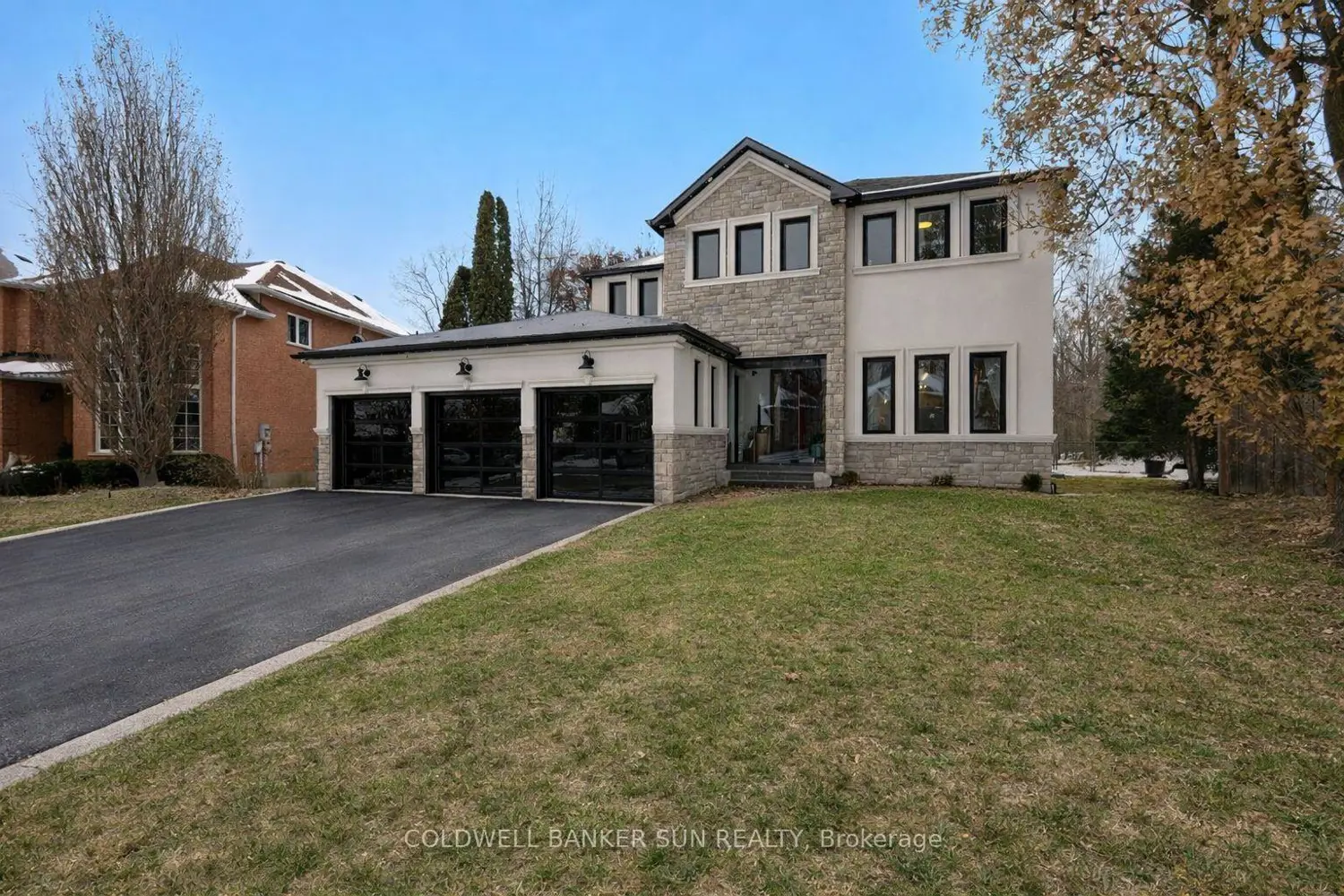 Additional image 3 of 34 Previn Court