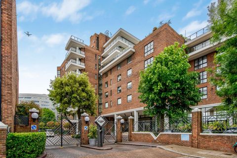 Anhalt Road, Battersea, London SW11