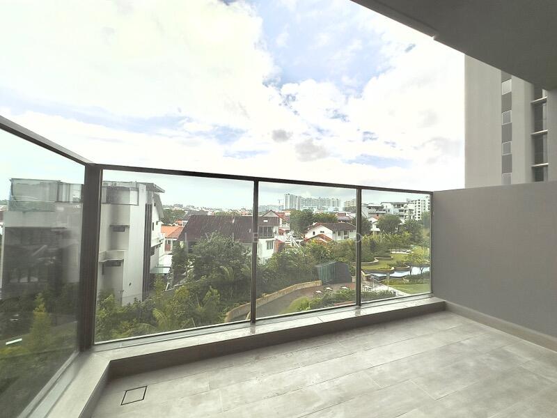 21 Ang Mo Kio Rise photo 2