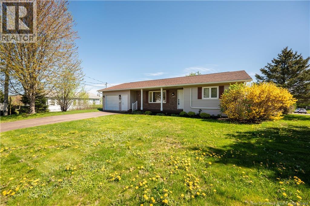 102 Briardale Drive, Moncton, NB, E1G2B6