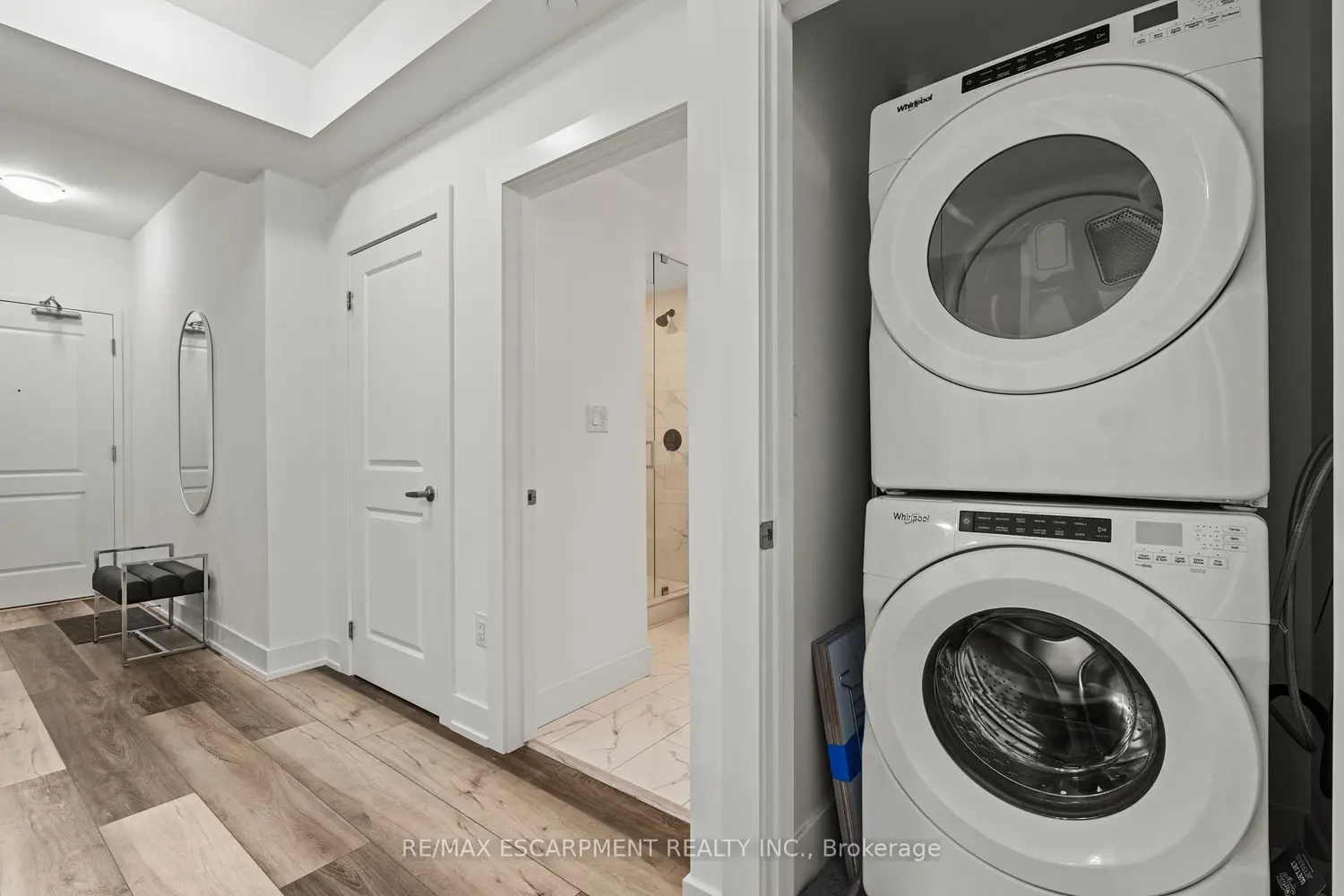 Additional image 18 of 450 Dundas Street 706