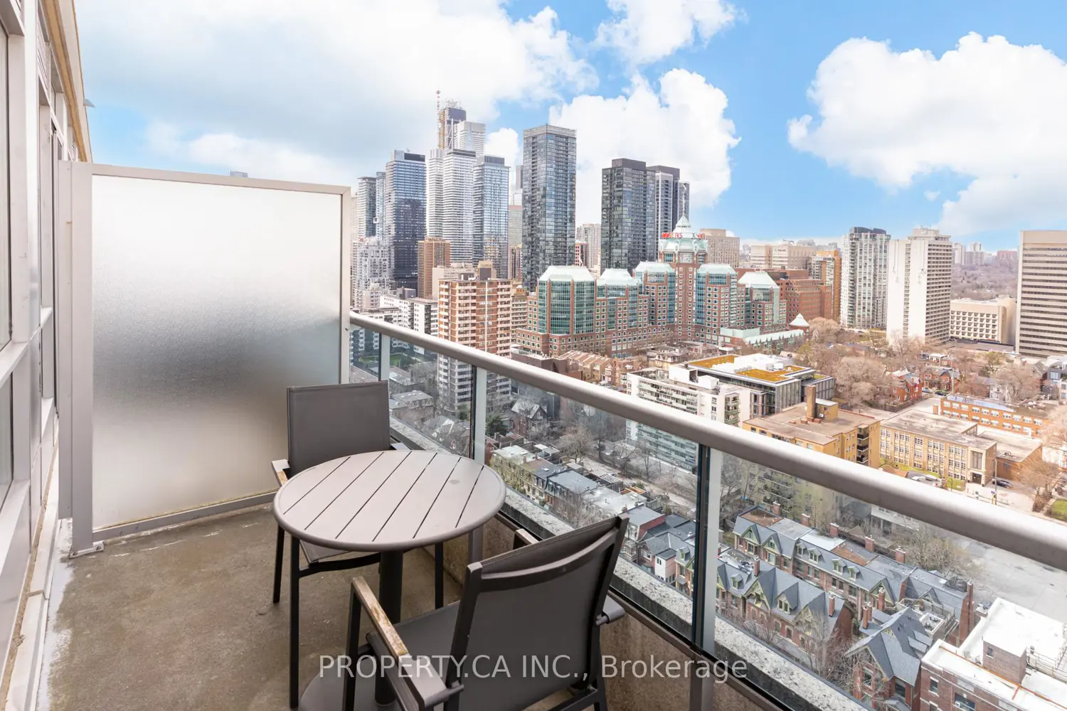 Additional image 10 of 500 Sherbourne Street 2202