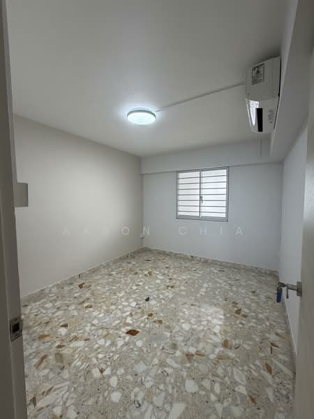 309 Hougang Avenue 5