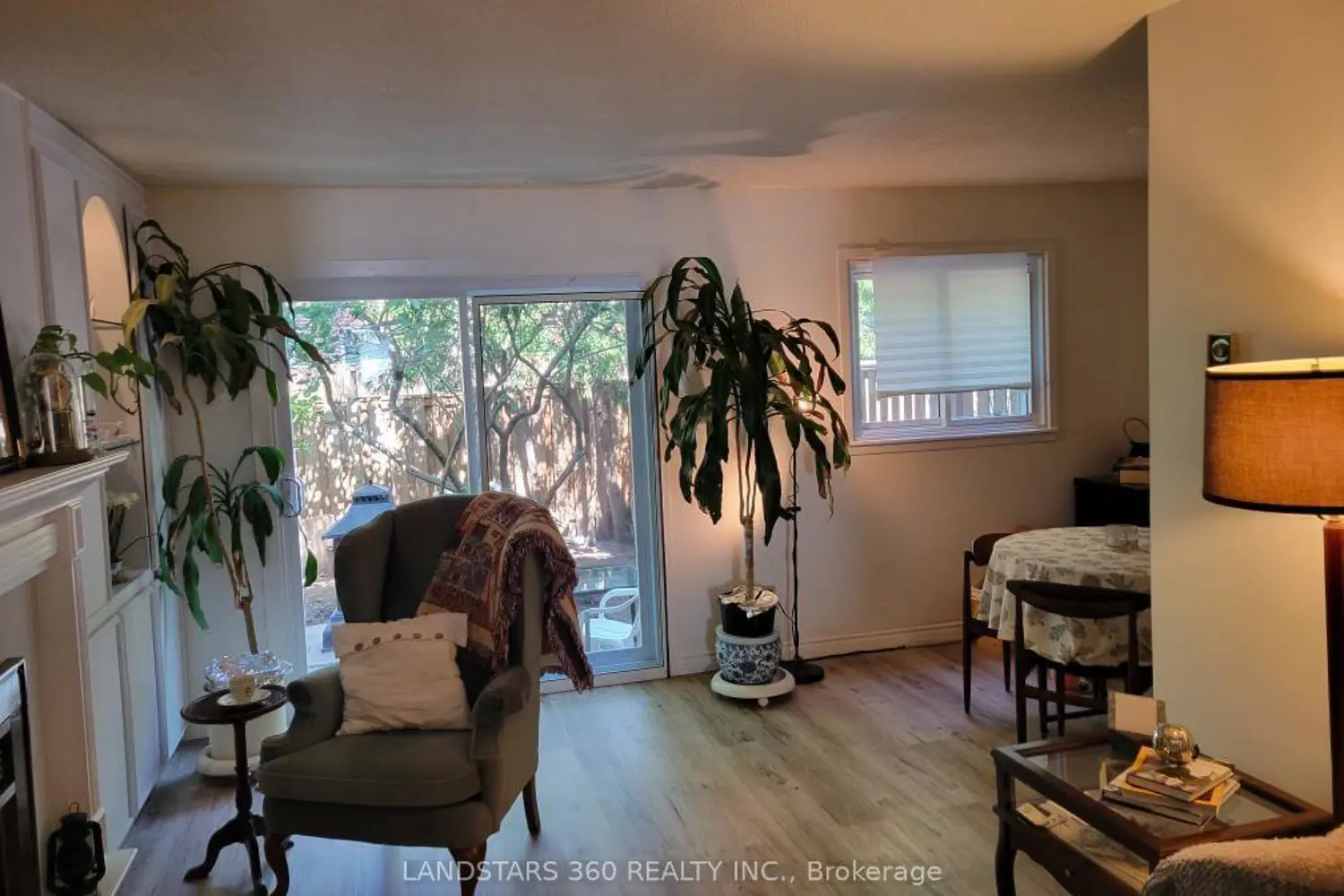 6 Bowman Way 147 photo 2