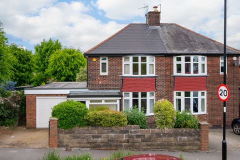 Warminster Crescent, Norton Lees, Sheffield S8
