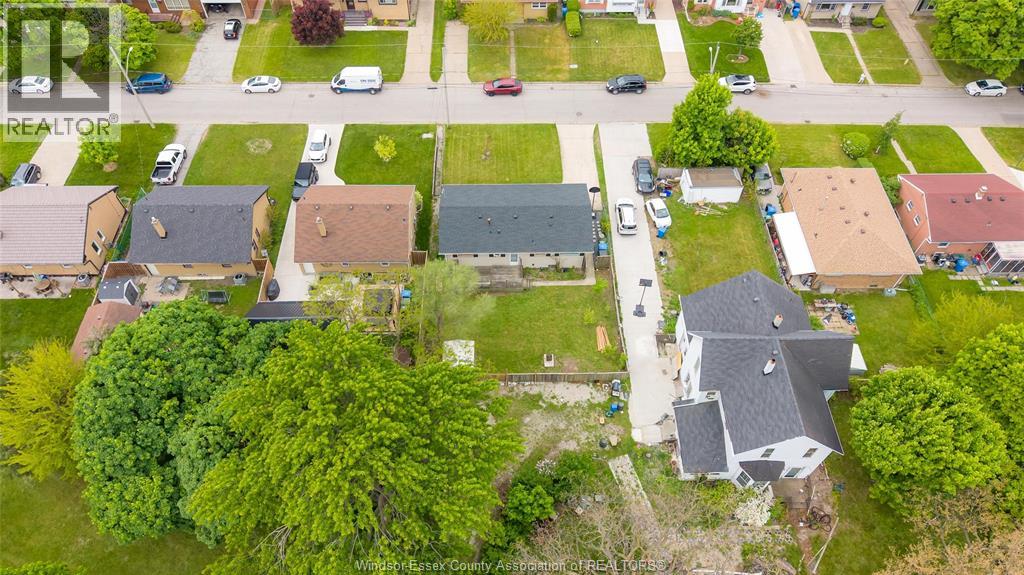 1038 Dot Avenue, Windsor, ON, N9C3H8 photo 3