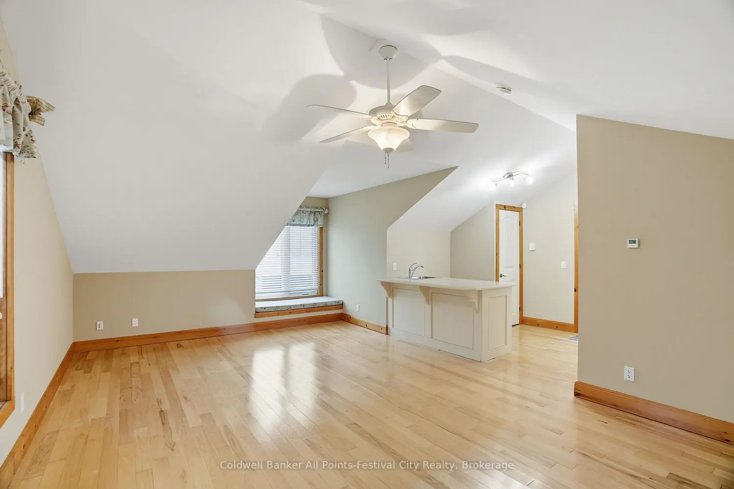 Additional image 15 of 35 Jane Street