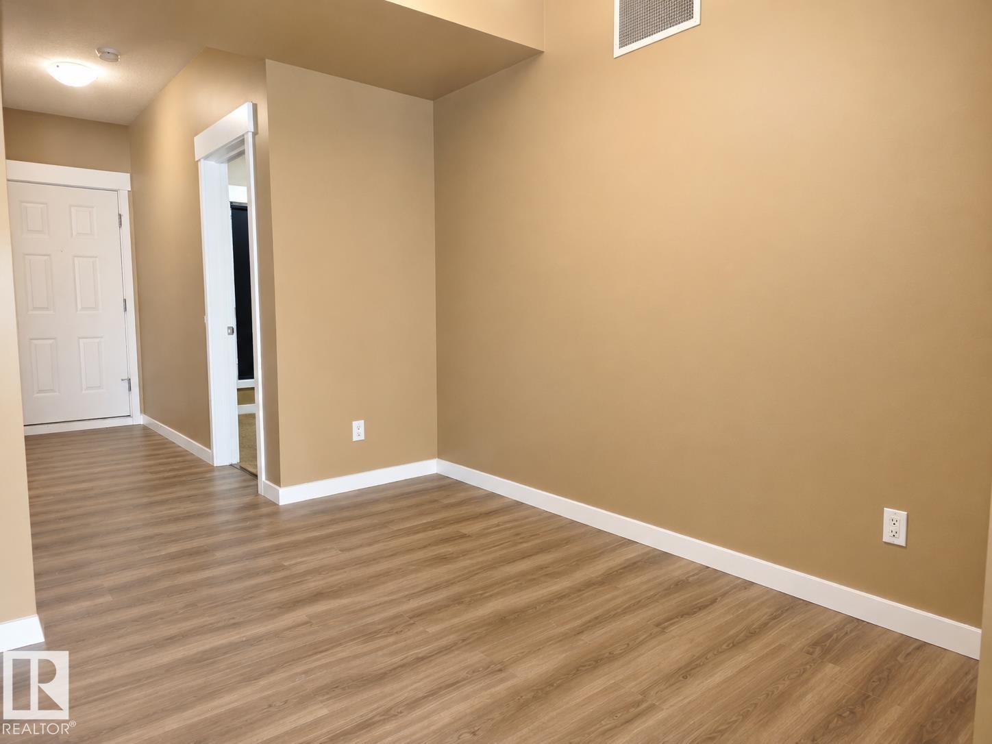 Additional image 5 of 203-10518 113 Street NW, Edmonton, AB, T5H0C6