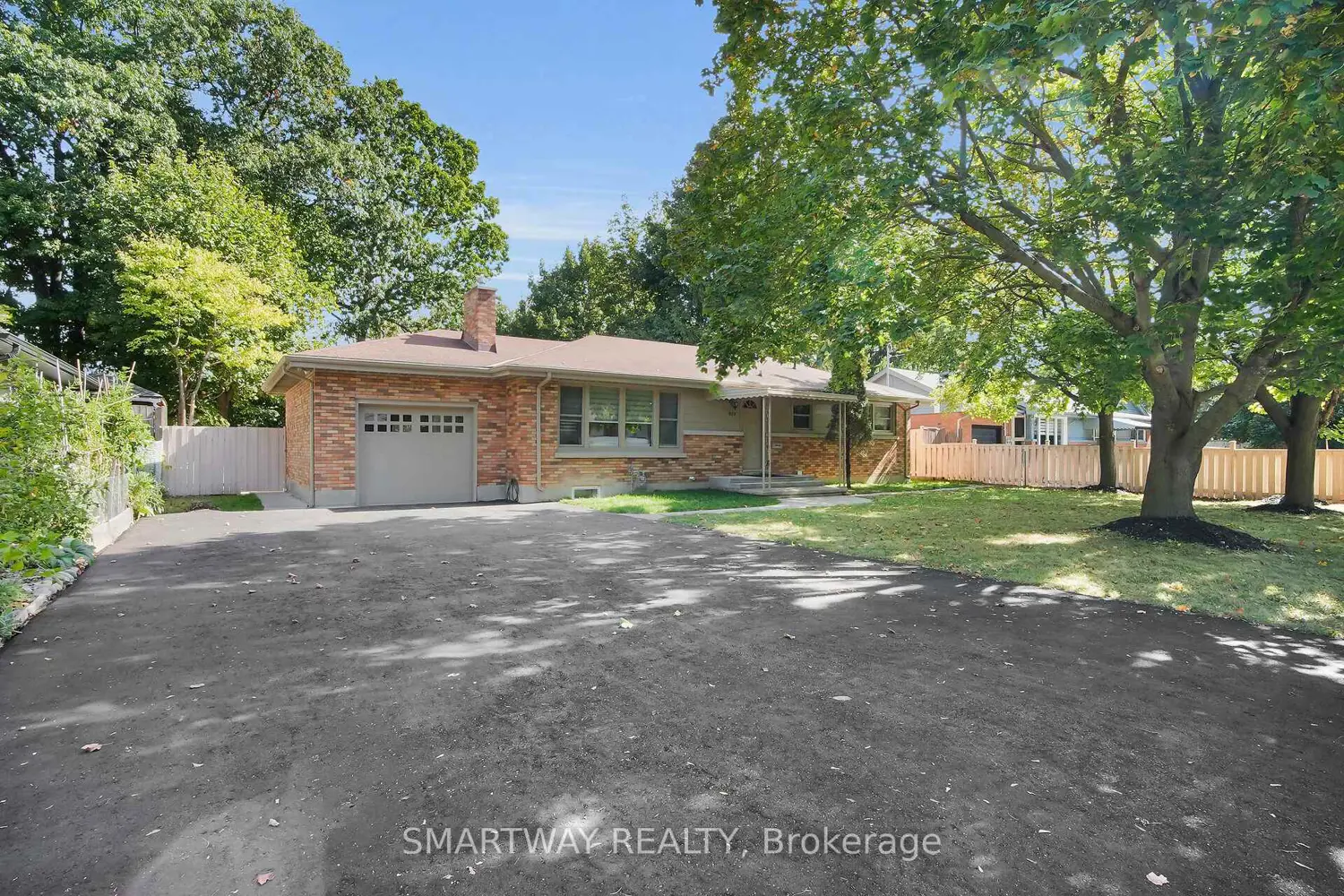 Additional image 2 of 633 Donegal Drive