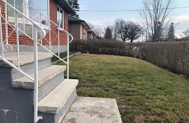 Additional image 2 of Bsmt-746 Phillip Murray Avenue, Oshawa, ON, L1J 1J3