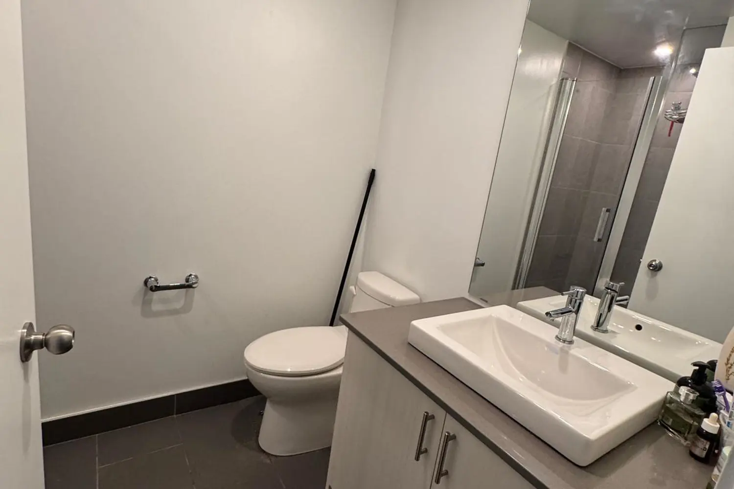 Additional image 7 of 1195 The Queensway 601